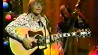 John Denver sings Rocky Mountain High on The Tonight Show 1972 [upl. by Oliva]