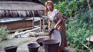 Removing rice husks without any machine [upl. by Ingmar]