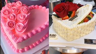 Comment fait des jolis gâteaux en forme coeur  Decorating lovely heart cakes  La Pâtisserie [upl. by Nigam79]