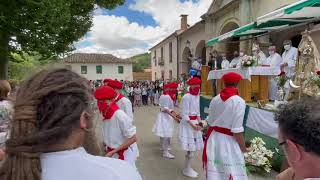 Danzantes de Saldaña Palencia Virgen del Valle [upl. by Smailliw]