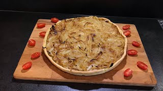 TARTE AU THON ET AUX OIGNONS [upl. by Inavoig]