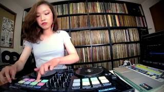 DJ SARA ❤ djay Pro ❤ Reloop Beatpad 2 [upl. by Atte657]