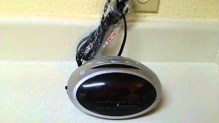 Durabrand AM FM Clock Radio CR500 [upl. by Meek]