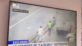 Péguelo péguelo agggggg versión Golpe en persecución  10 hombres de quotla plumaquot capturados [upl. by Nakashima199]