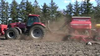 Case IH Magnum 335 and Horsch Pronto 6 DC Spring 2010  Skamstrup Maskinstation [upl. by Isaacs]