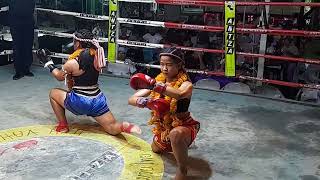 Phetmanee Sitkaewjan red Vs Pinmanee of Myanmar blue Wai Kru 50 kilos Antza Muay Thai [upl. by Aguayo]