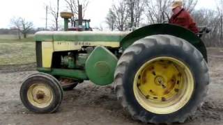 1959 John Deere 830 w pony pup start motor 7900 in central IL May 2010 [upl. by Wardlaw890]