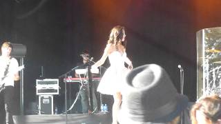 Selena Gomez amp The Scene When The Sun Goes Down live  Oregon State Fair [upl. by Algar]