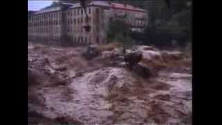 Alluvione 2002 in corso devento [upl. by Procter611]