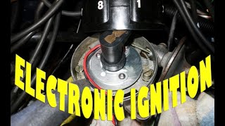 Daimler V8  Renew coil electronic ignition and HT leads video with English subtitles [upl. by Bechler439]