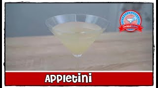 Appletini Cocktail  schnell selber machen 🍸 [upl. by Eilojne867]