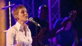 Lisa Stansfield 1017  Change [upl. by Aliber882]