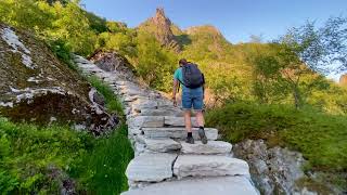 Norways Devils Gate Amazing Views on an Easy Hike Djevelporten  Lofoten  Svolvær  Drone  4K [upl. by Podvin596]