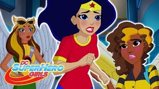 Voler de Nuit  423  DC Super Hero Girls en Français [upl. by Lusty]