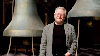 Disneys DER GLÖCKNER VON NOTRE DAME  Interview mit Komponist Alan Menken [upl. by Ohnuj]