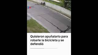 Quisieron apuñalarlo para robarle la bicicleta y se defendió [upl. by Rosenkrantz]