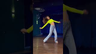 Lazy lamhe ft dikshabharti8110 🔥🔥🔥 explore youtubeshorts trendingshorts dance ameeshapatel [upl. by Babette]