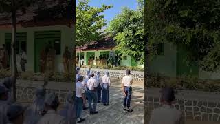 Upacara Hari Senin SMKN 1 kendal smk smkbisa upacara upacarabendera [upl. by Seiber]