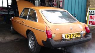 Life On Cars  MGB GT V8 [upl. by Elehcar130]