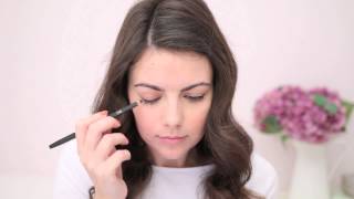 Maquillage frais pour les beaux jours avec Sara Sabaté [upl. by Joellen]