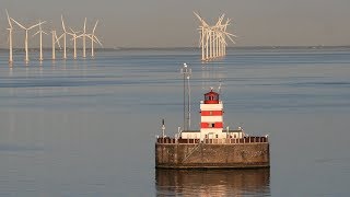 De bor døgnet rundt i en uge ad gangen på et fyr [upl. by Storz]