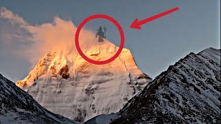 Short 132 🕉️कैलाश पर्वत पर बैठे भगवान शिव और उनसे जुड़े रहस्य🙏🏻  Secret Of Kailash Parvat shorts [upl. by Tooley]