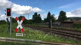 Bahnübergang GrötzingenKarlsruhe [upl. by Laefar]