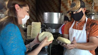 TORTILLERIA con NIXTAMAL  Alma Coronel [upl. by Eiliak]