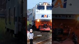 Apakah Kereta Api Selalu Berhenti Di Stasiun Tahukah Kamu tahukahkamu keretaapi kai [upl. by Armalda]