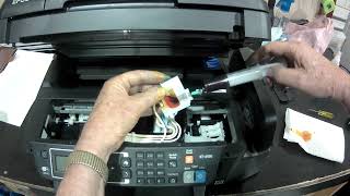 EPSON ET 4550 how to clear blocked printhead Eco Tank [upl. by Atnwahs583]