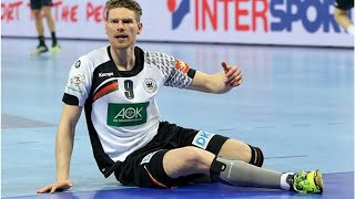 HandballWM Aussortierter Tobias Reichmann fliegt in den Urlaub [upl. by Nihsfa]