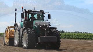 Fendt 1050 Vario met GIGA Schuifdozer BOS Rob Kempeneers [upl. by Malliw]