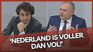 Partij Omtzigt CLASHT met irritante Jesse Klaver die steeds door de microfoon loopt te BLÈREN [upl. by Kcirded]