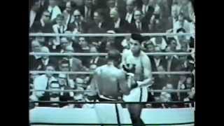 Muhammad Ali vs Sonny Liston 1st fight  Мохаммед Али  Сонни Листон 1й бой [upl. by Ethbinium297]