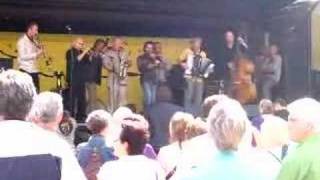 De Amsterdam Klezmer Band  ZARAZA [upl. by Akcirred]