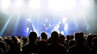 One Vision amp Tie Your Mother Down  Queen Machine Live Herning 2015 [upl. by Matthia]