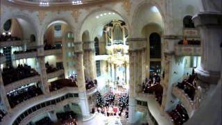 O Du Fröhliche  Christnacht in der Frauenkirche Dresden  2014 [upl. by Eustashe626]