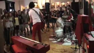 The White Stripes Icky Thump live canada [upl. by Svoboda]