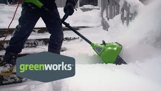 Greenworks 8Amp 12in Snow Shovel [upl. by Loria778]