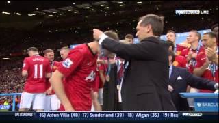 Manchester United 2013 Barclays Premier League trophy presentation [upl. by Richmound593]