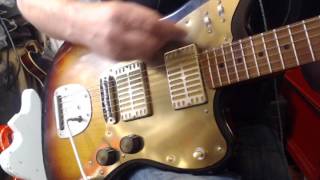 Waterslide Offset Mojo Gold Dual Foil Pickups Mastery Jazzmaster Vibrato StayTrem Roasted Maple [upl. by Tracey328]