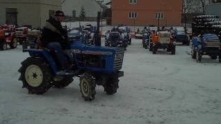 ISEKI TU 1400 DRIFTING Japoński mały traktorek Jazda figurowa na lodzie wwwakantogrodypl [upl. by Ytinav]