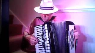 Oi poslala meni mati ой послала мені мати Ukrainian song on accordion [upl. by Yekim]