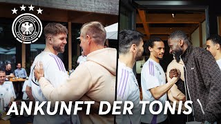 Die Champions League Sieger sind da 🏆  Toni Kroos und Toni Rüdiger stoßen zum Team [upl. by Kenison876]