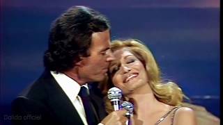 La vie en rose Dalida Julio Iglesias Clip Officiel 1981  Dalida Officiel [upl. by Lynd816]