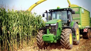 TractorFlash – Trattori John Deere Serie 7R – Lavoro di Squadra [upl. by Ellerrad]