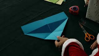 PiA  Physik im Advent 2020  Anleitung Papierflieger 3  assembly instructions paper plane 3 [upl. by Badger]