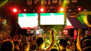 Capleton  Intro  Raggy Road live Uprising 2013 [upl. by Odlavso337]