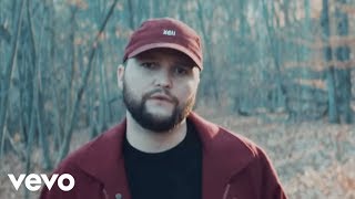 Quinn XCII  Flare Guns ft Chelsea Cutler Official Video [upl. by Aiset]