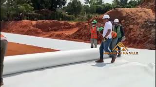 🔴Une première en RDC  la pose de geotextile sur la route MbujiMayiKananga [upl. by Aicnilav457]